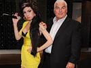 Amy Winehouse retrouve la scène avec... son père !