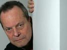 Terry Gilliam passe devant la caméra avec Arcade Fire