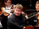 Kristian Bezuidenhout Éclairer Mozart