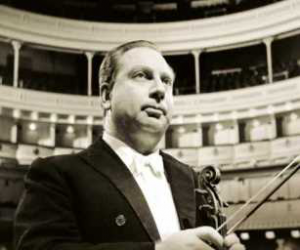 Il y a 11 ans, Isaac Stern...