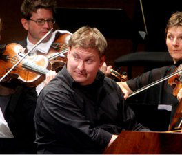 Kristian Bezuidenhout Éclairer Mozart