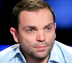 L'invité du mois Yann Moix