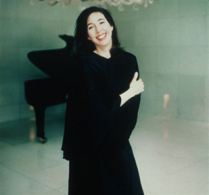 Angela Hewitt à la bougie...