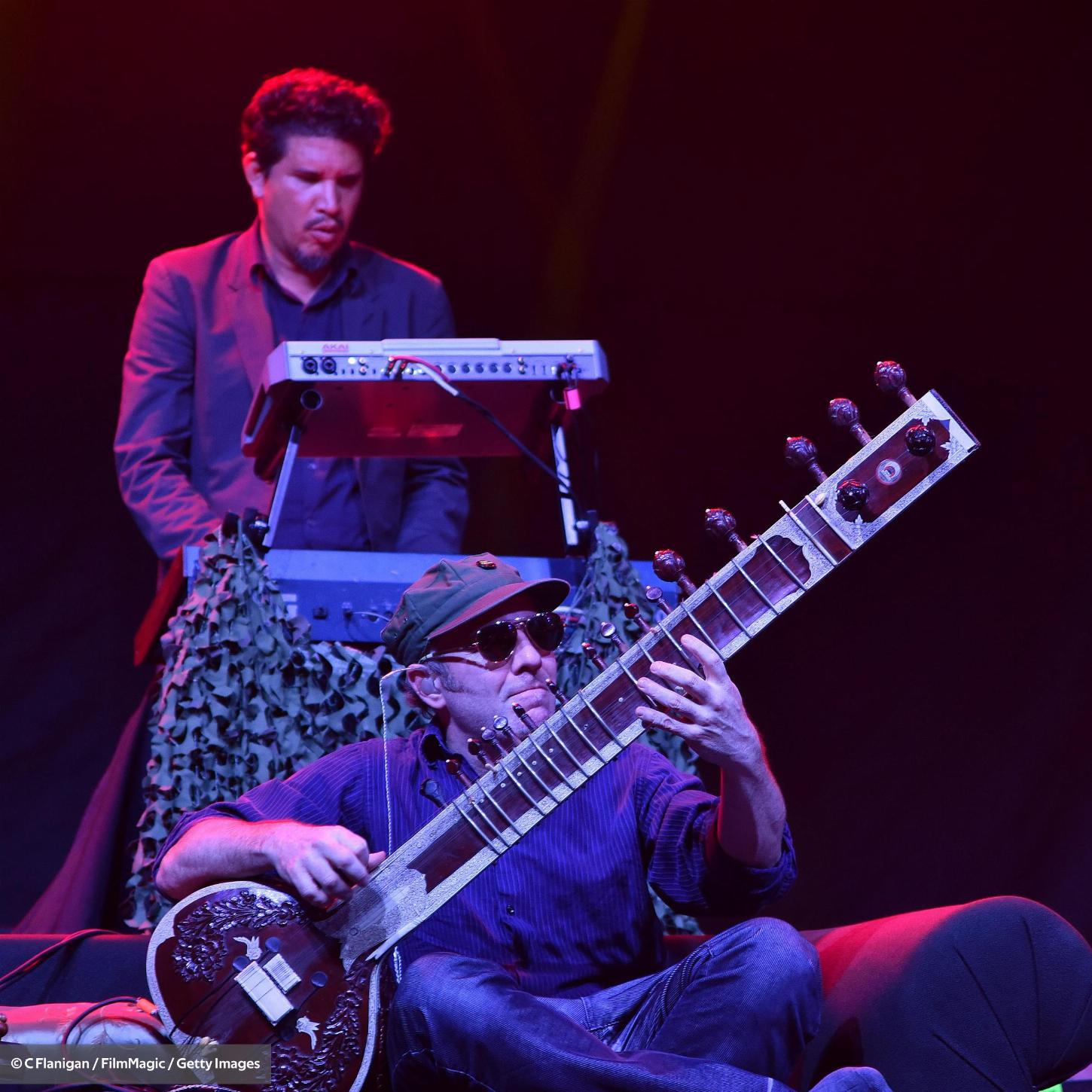 TÉLÉCHARGER THIEVERY CORPORATION THIEVERY CORPORATION TÉLÉCHARGER
