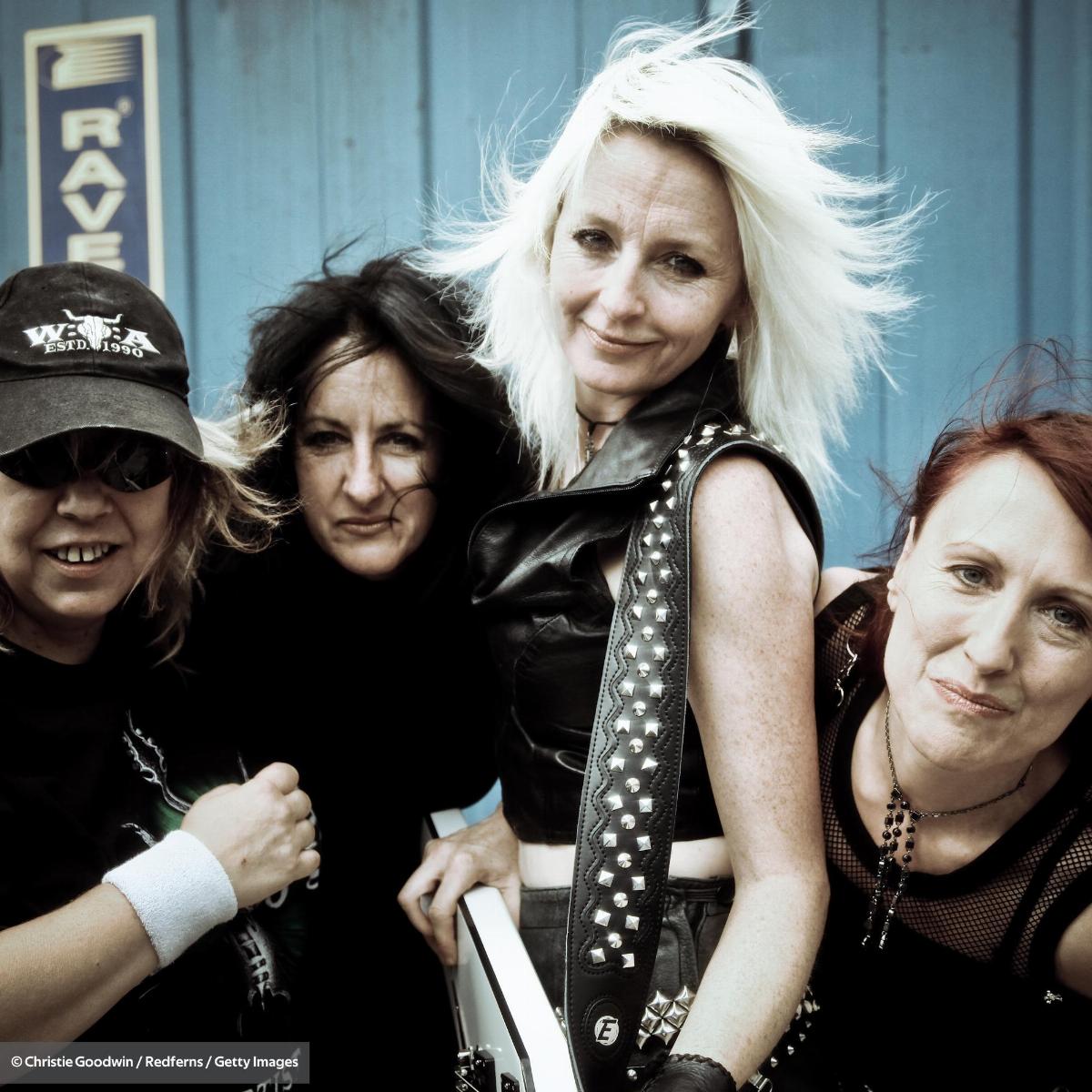 TÉLÉCHARGER GIRLSCHOOL LEGACY LEGACY TÉLÉCHARGER GIRLSCHOOL