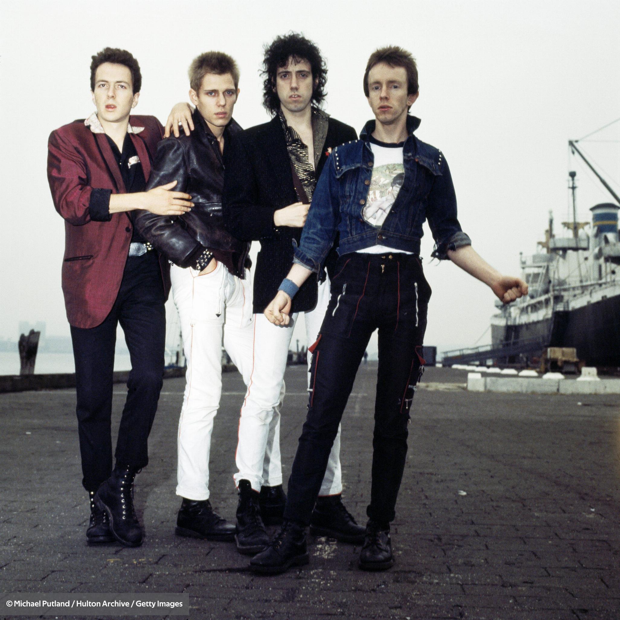 The Clash - Télécharger et écouter les albums.