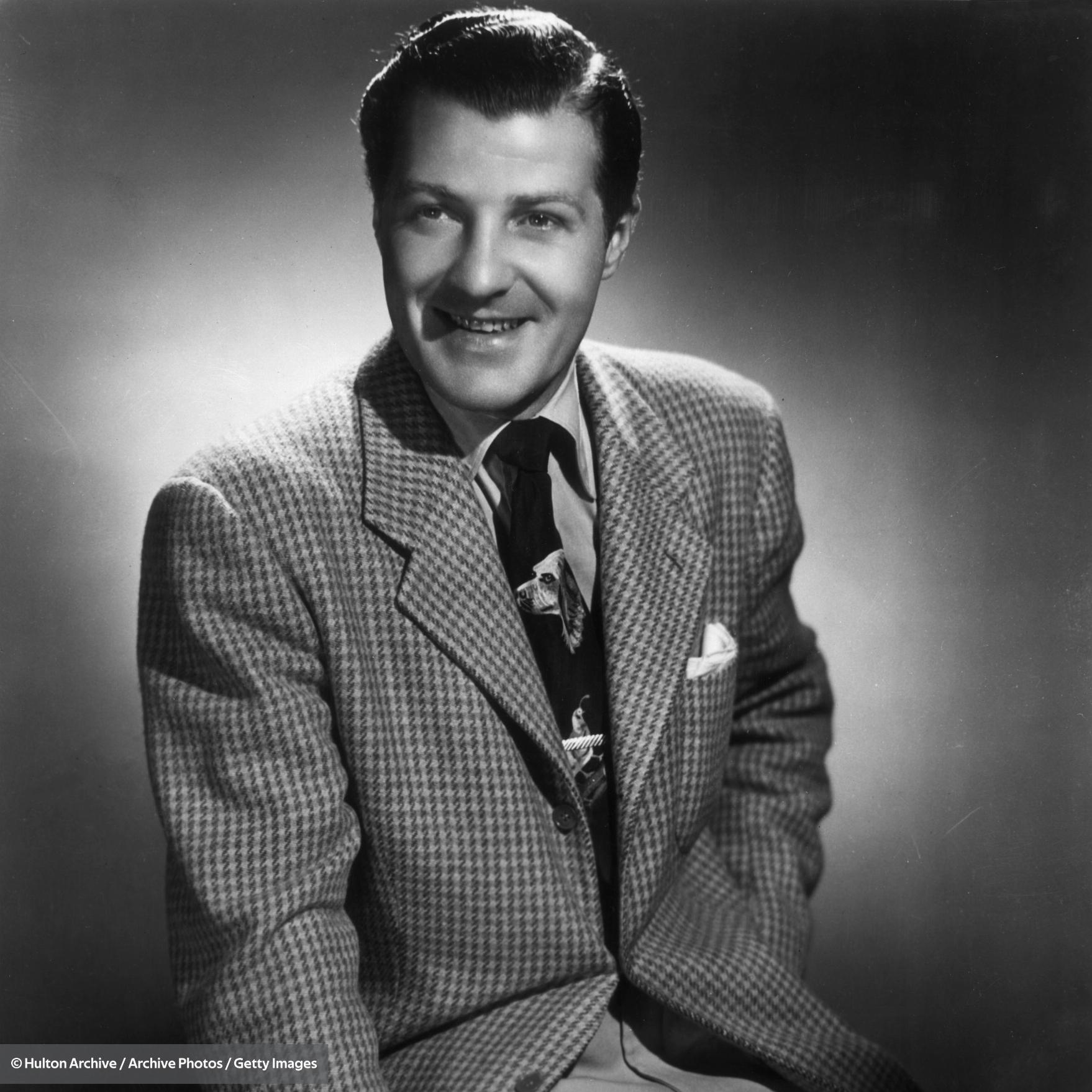 Charlie Télécharger et écouter les albums.