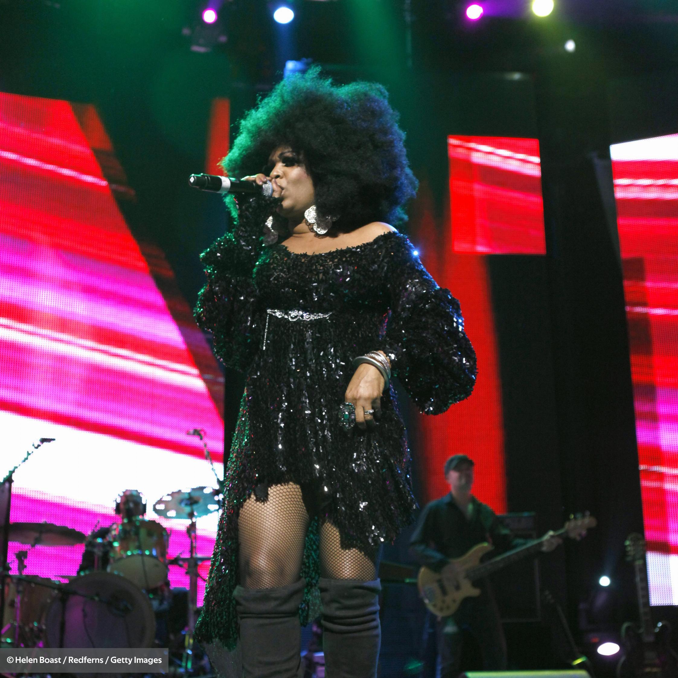 Barbara Tucker Télécharger et écouter les albums.