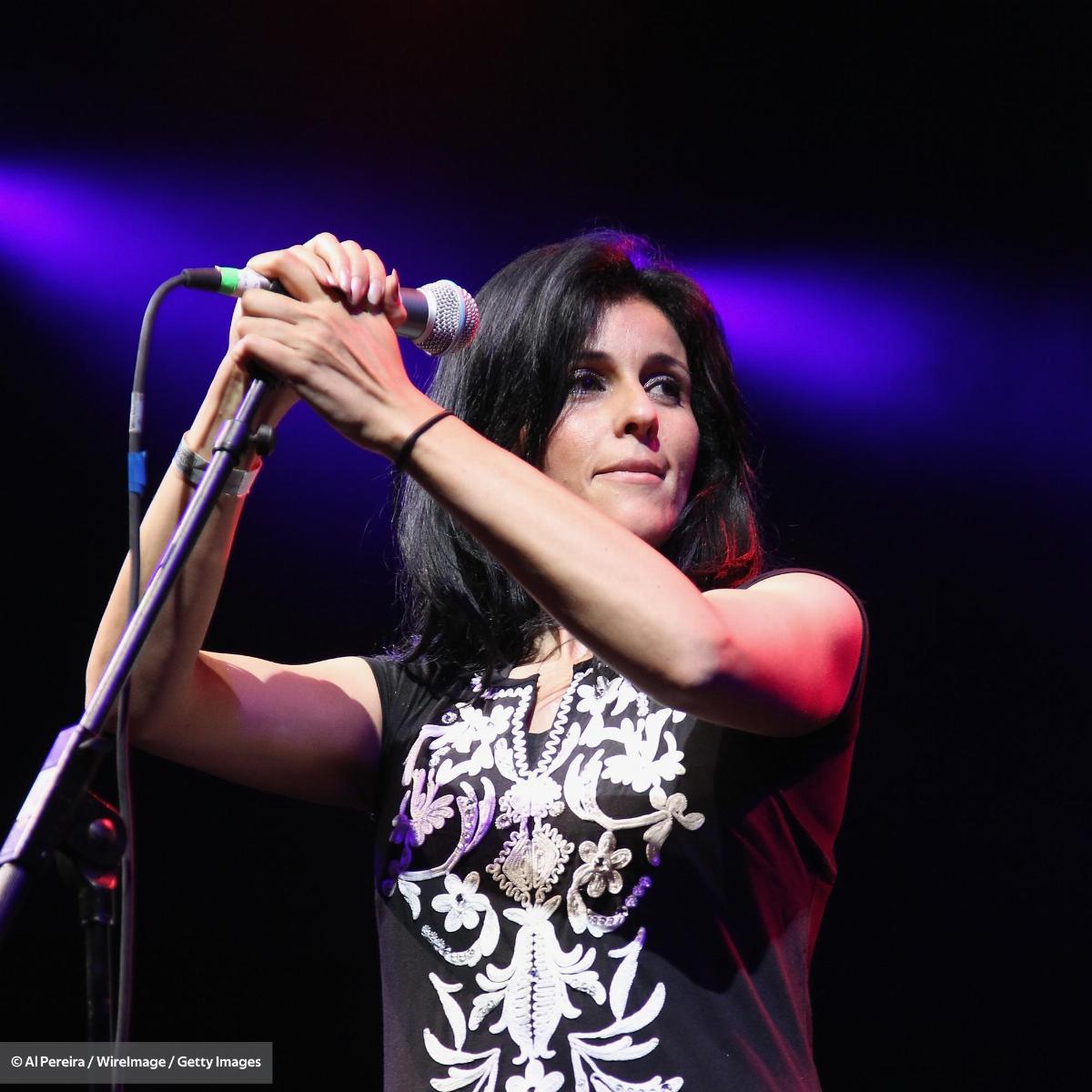 TÉLÉCHARGER SOUAD MASSI LIVE ACOUSTIQUE 2007 SOUAD ACOUSTIQUE LIVE 2007 MASSI TÉLÉCHARGER