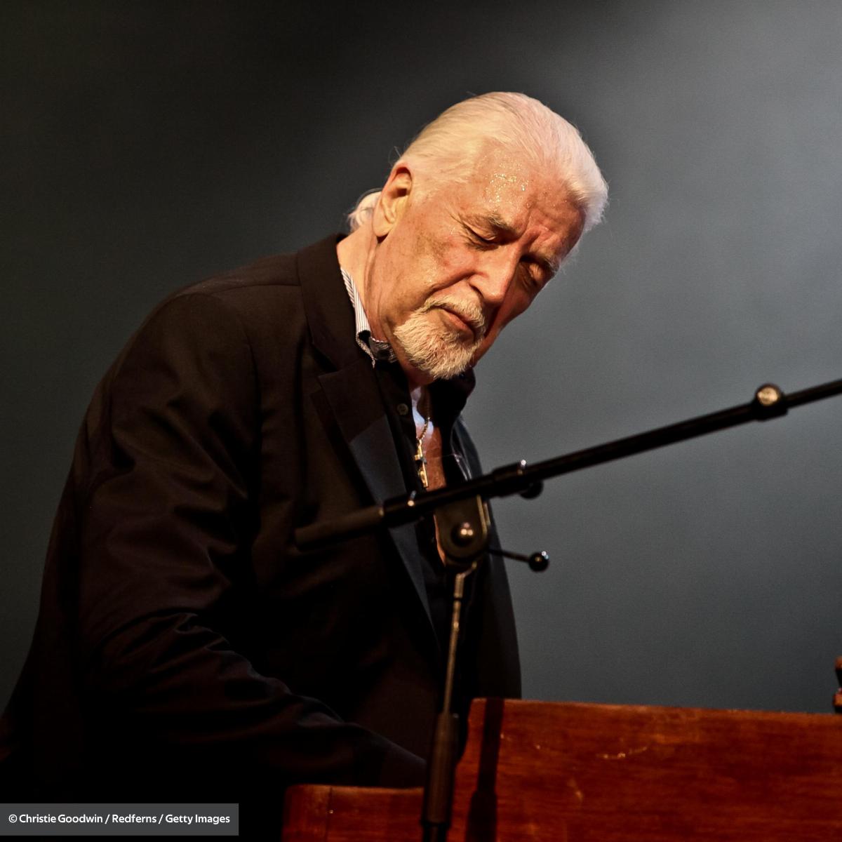 Jon Lord Télécharger et écouter les albums.