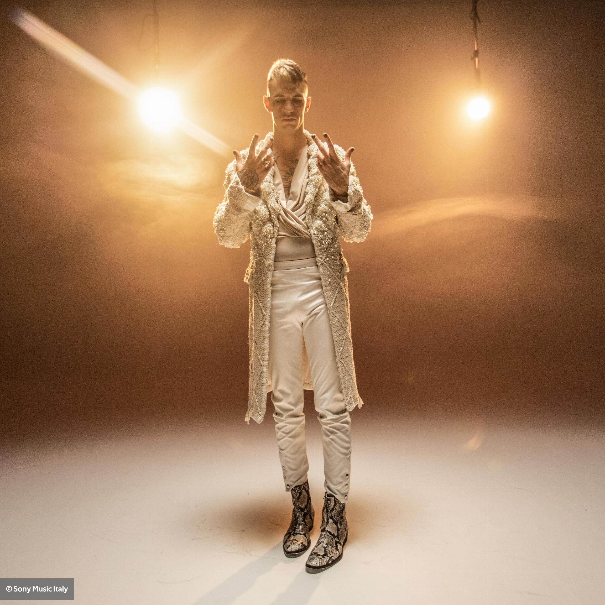 Achille Lauro Telecharger Et Ecouter Les Albums