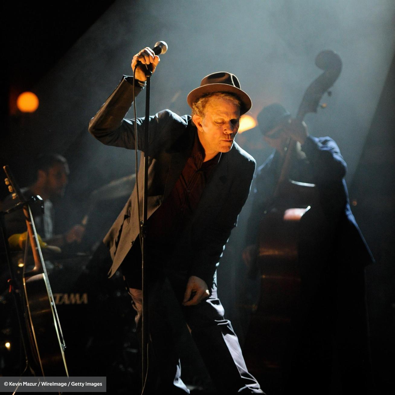 TOM WAITS SCARICA