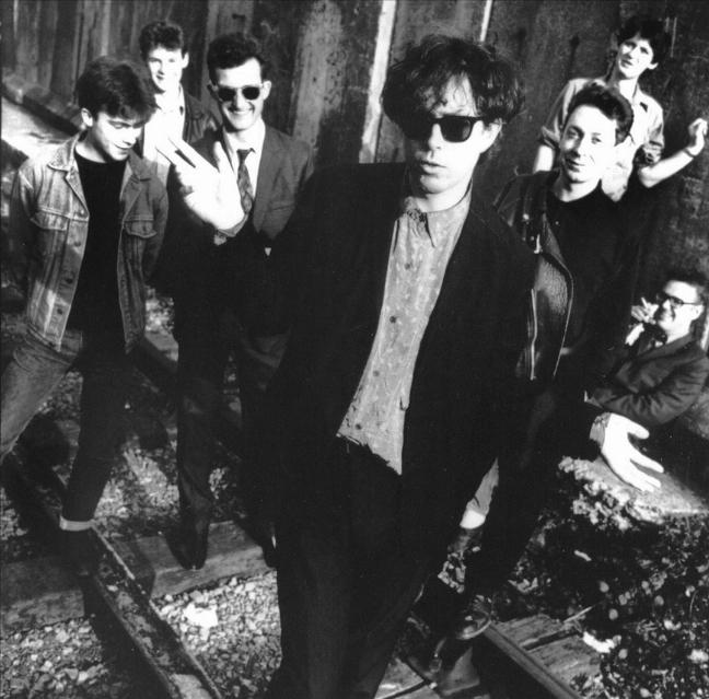 The Blue Aeroplanes Télécharger et écouter les albums.