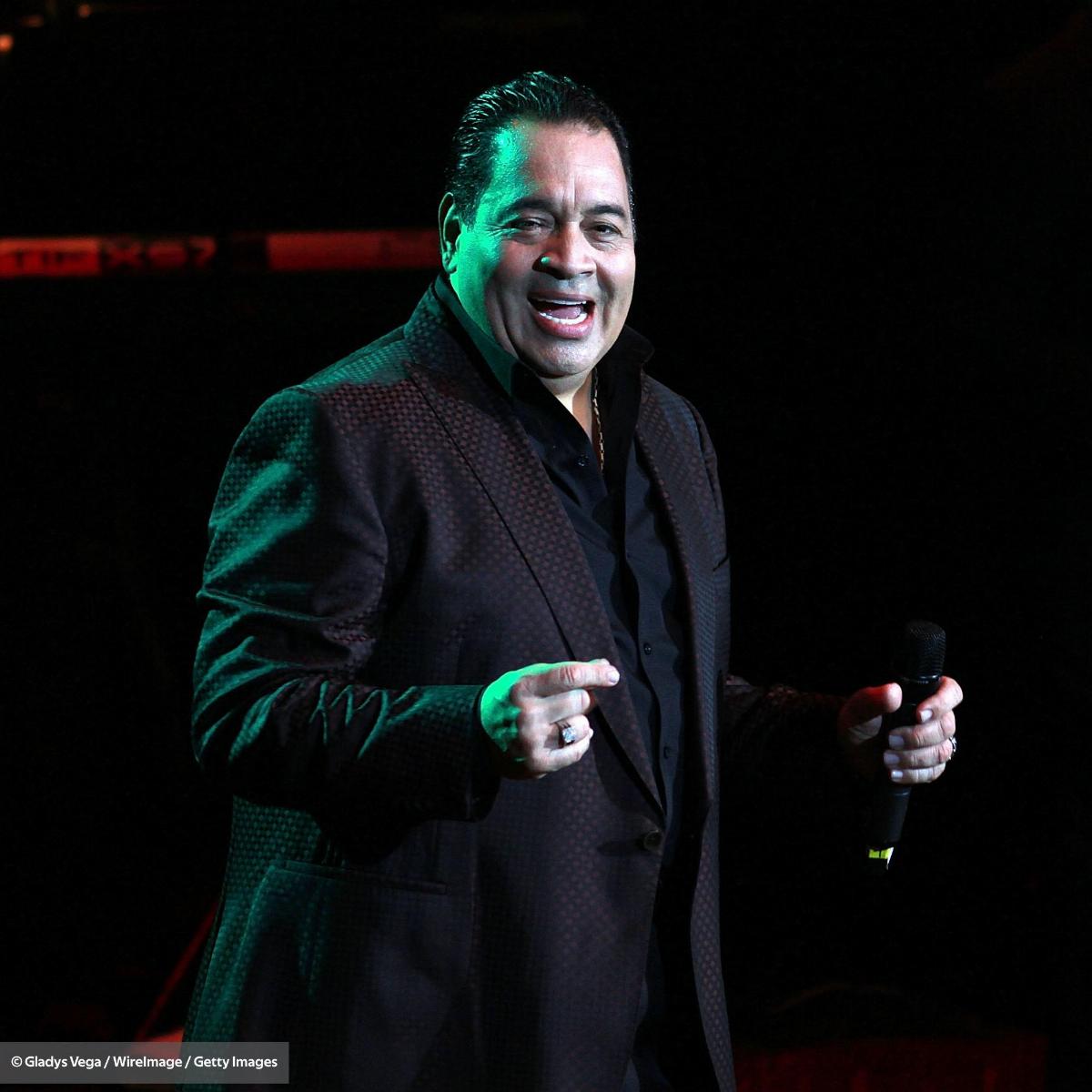 Tito Nieves - Télécharger et écouter les albums.