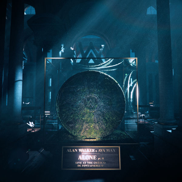 Alan Walker - Alone, Pt. II (Live at Château de Fontainebleau) Alan Walker - Alone, Pt. II (Live at Château de Fontainebleau)