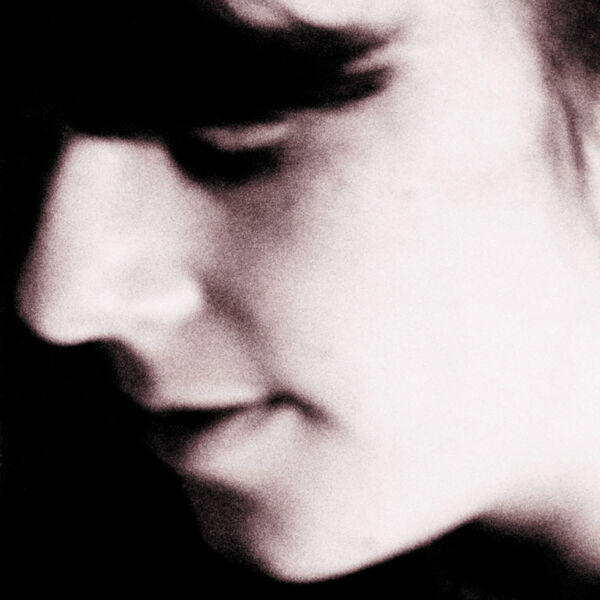 Julie Doiron - Broken Girl Julie Doiron - Broken Girl