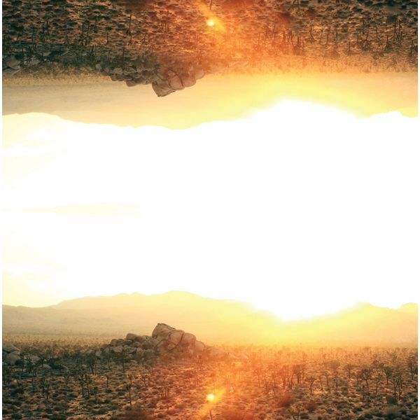 Tinariwen - INSIDE / OUTSIDE Tinariwen - INSIDE / OUTSIDE