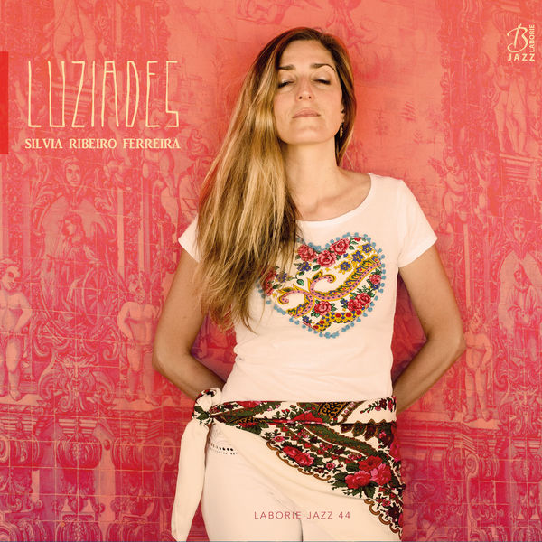 Silvia Ribeiro Ferreira - Luziades Silvia Ribeiro Ferreira - Luziades
