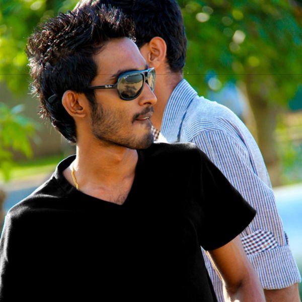 Mahesh Nishshanka - Mata Waraduna Mahesh Nishshanka - Mata Waraduna