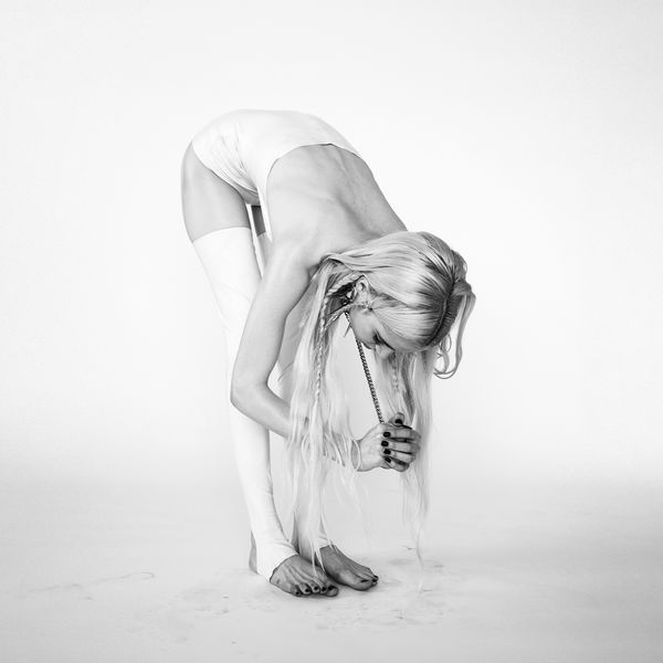 Poppy - All The Things She Said Poppy - All The Things She Said