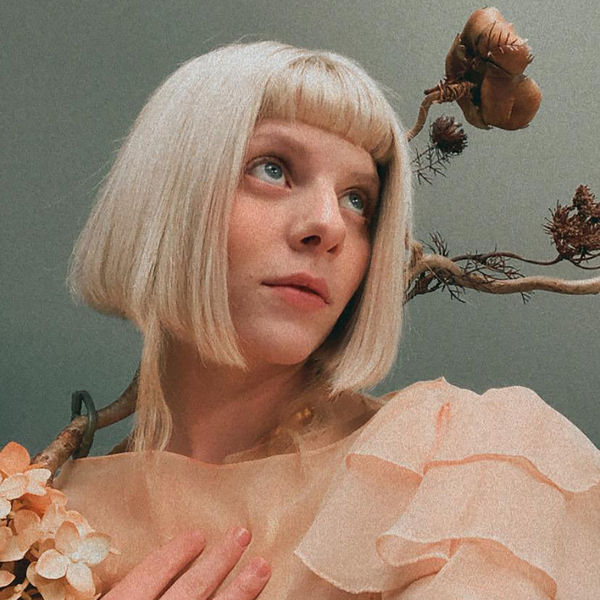 Aurora|The Woman I Am (Acoustic) Aurora|The Woman I Am (Acoustic)