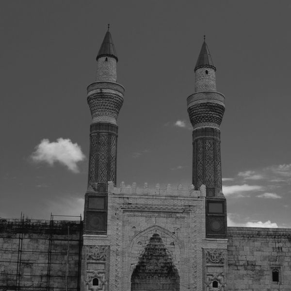 Engin Işık - Kul Olayım Engin Işık - Kul Olayım