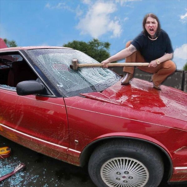Rob Scallon|I Fucking Hate Traffic (feat. Tamara Chambers, Alex Rudinger & Lwandile Prusent) Rob Scallon|I Fucking Hate Traffic (feat. Tamara Chambers, Alex Rudinger & Lwandile Prusent)