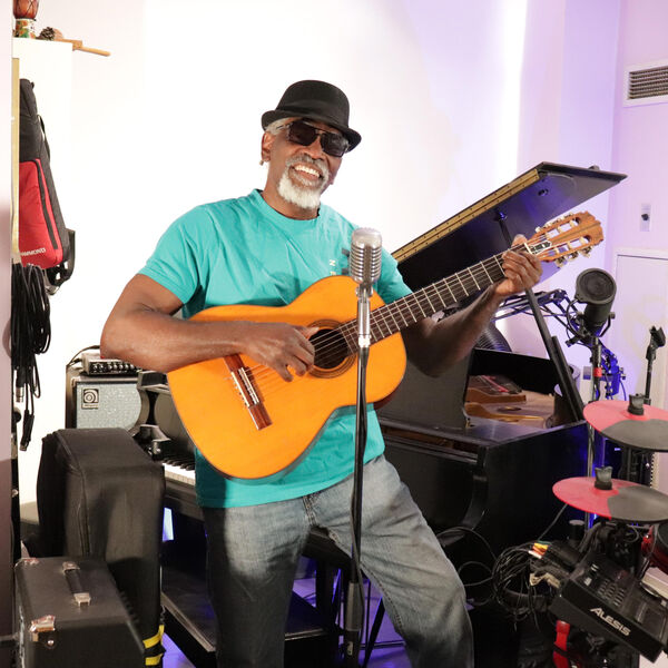 Is This The End, The Mystic Philosopher Dr. David G. Jones Qobuz