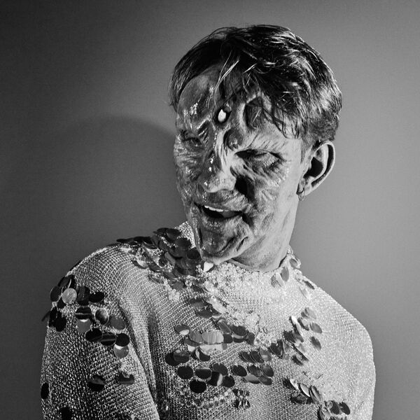 Oliver Sim|Hideous Oliver Sim|Hideous
