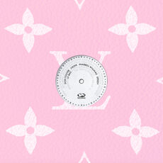 LV Bag j-hope of BTS Pharrell Williams), Don Toliver Qobuz