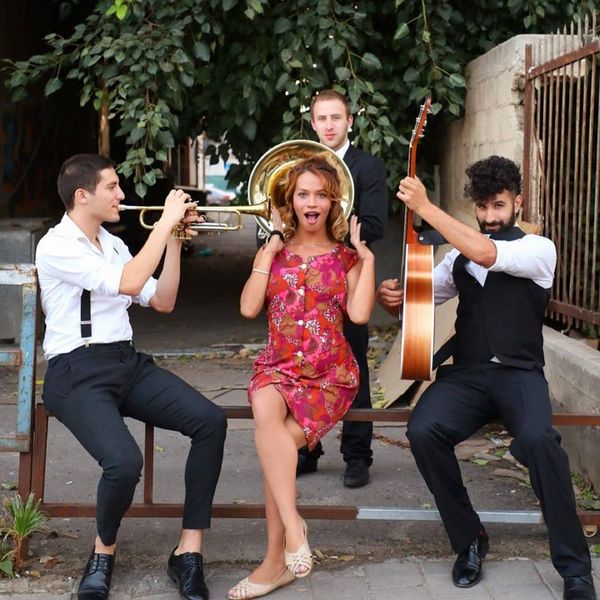 Noya Sol - Exactly Like You Noya Sol - Exactly Like You