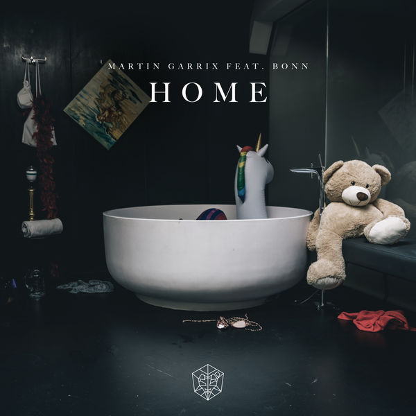 Martin Garrix - Home (feat. Bonn) Martin Garrix - Home (feat. Bonn)