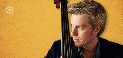 Kyle Eastwood ascolta... Kyle Eastwood ascolta...