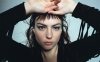 Angel Olsen: Spieglein, Spieglein an der Wand...